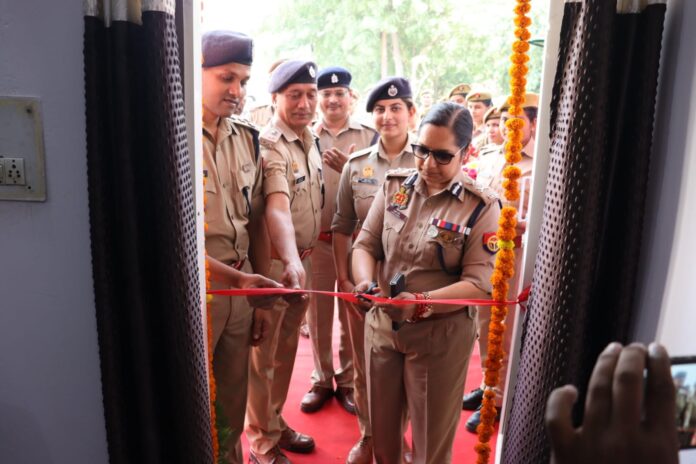Gautam Buddh Nagar Police Commissioner Laxmi Singh launches two pink booths for safety of women and daughters