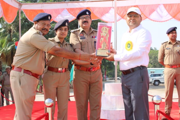 Gautam Buddh Nagar Police Commissioner Smt. Laxmi Singh inaugurates the 28th Inter-District Police Volleyball & Sepak Takraw Competition 2025 at the Reserve Police Lines sports ground. Officials and players in attendance. Gautam Buddh Nagar Police Commissioner Smt. Laxmi Singh inaugurates the 28th Inter-District Police Volleyball & Sepak Takraw Competition 2025 at the Reserve Police Lines sports ground. Officials and players in attendance.