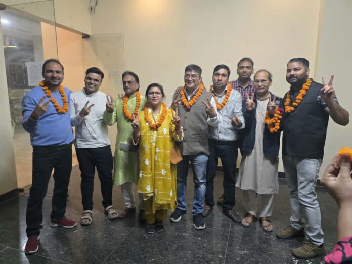 Himalaya Pride stands together! Himalaya Pride stands together!