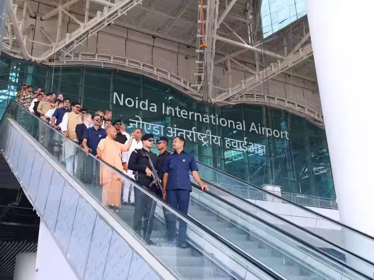 The inauguration time of Noida Airport is set, good news received before Holi, from runway to pod taxi everything is ready