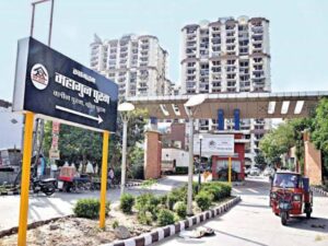 Man jumps from 13th floor in Ghaziabad’s Mahagunpuram, mother found dead inside flat, probe underway