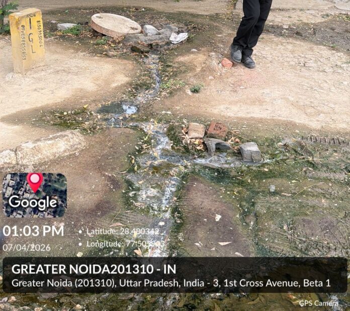 Sewer overflow and a dangerous pit near House E-3 in Sector Beta 1 spark safety concerns, residents demand urgent action from authorities. Sewer overflow and a dangerous pit near House E-3 in Sector Beta 1 spark safety concerns, residents demand urgent action from authorities.