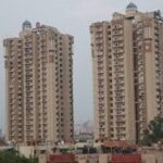 400 families at Supertech Romano, Sector 118, left struggling for water, electricity and security after maintenance agency allegedly abandoned society operations without notice. Residents file FIR against agency owners.