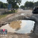 Danger Lurks on Greater Noida’s 130-Metre Road