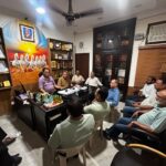 Former Noida Mahanagar BJP president Manoj Gupta being welcomed by KONRWA Noida Chapter members during a meeting in Sector 27, where he expressed his desire to contest the upcoming assembly election on a BJP ticket.