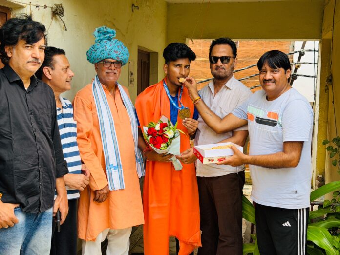 International gold medalist Vinayak Thakur honoured