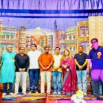 Office-bearers of Pahal Welfare Foundation are welcomed by Shri Bajrang Ramlila Sanchalit Nyas during the Ramleela celebrations in Sector 12, Noida.